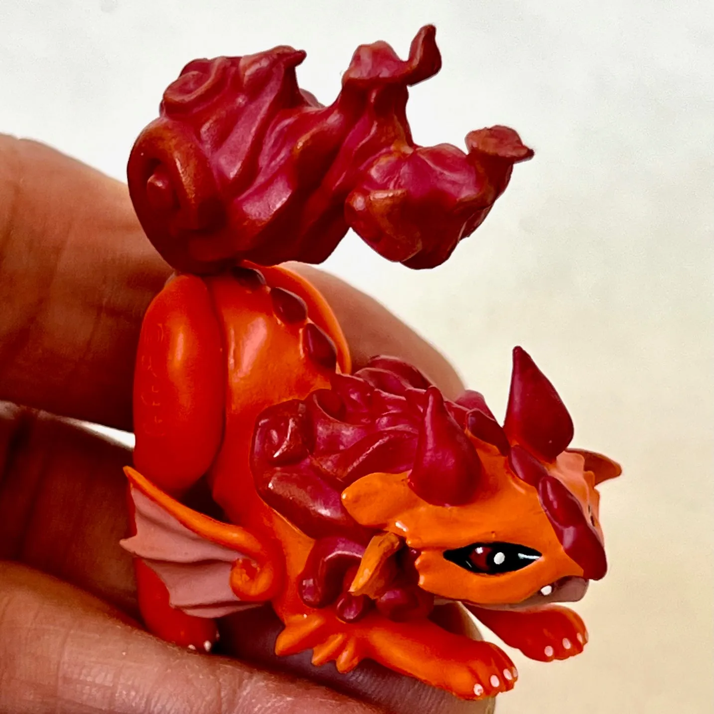 70244 Komainu Dragon Figurine Capsule-6