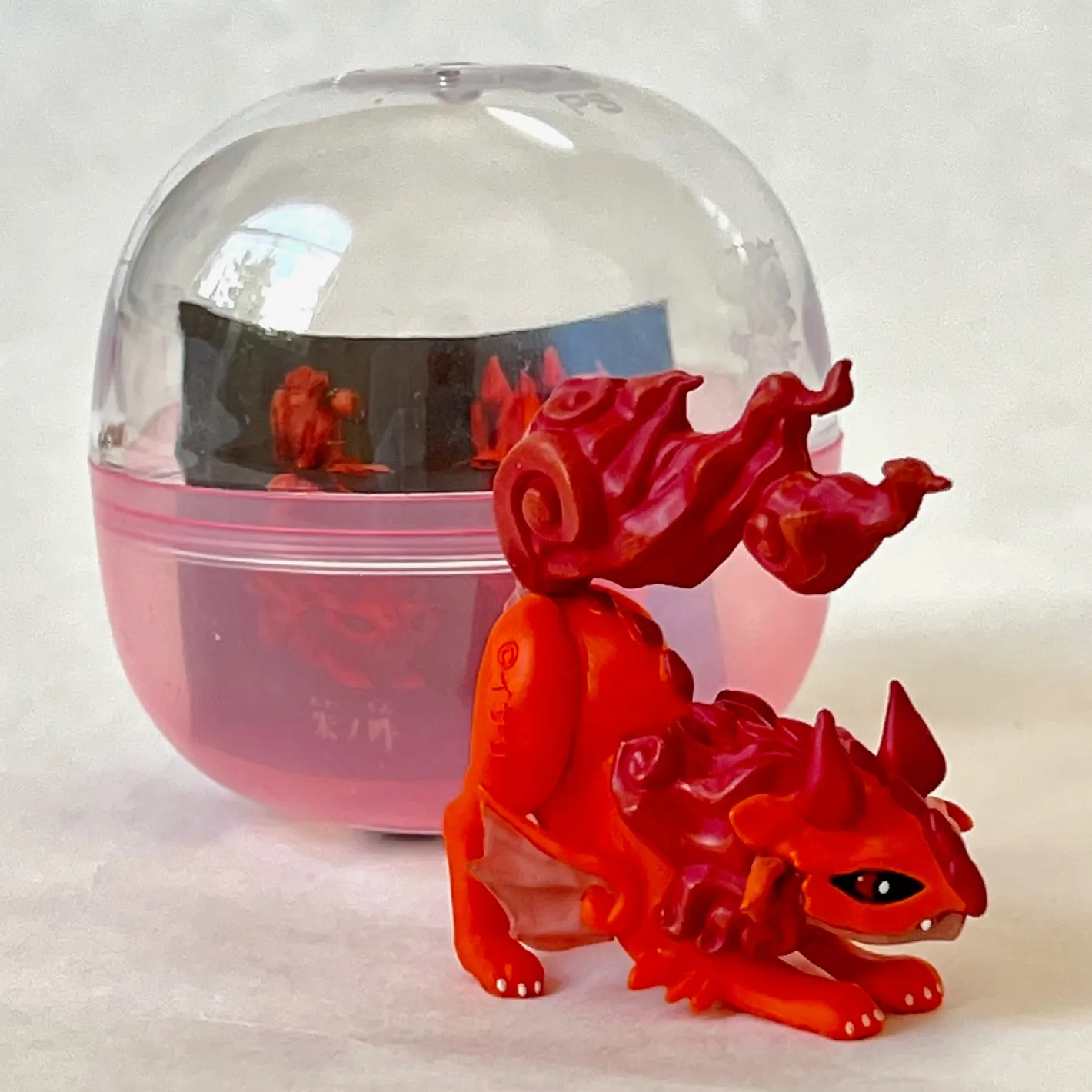 70244 Komainu Dragon Figurine Capsule-6