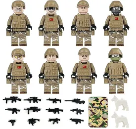 Chinese Army 8 Man Squad - Mil-Blox